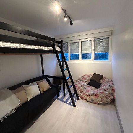 Appartement Ping-Pong Proche Gare Gagny Buitenkant foto